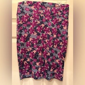 LuLaRoe Women’s Skirt Medium
